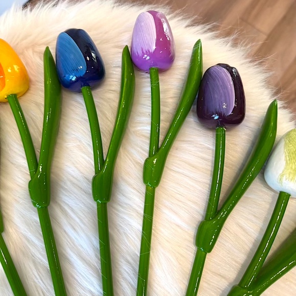 🌷Wood Tulip Bouquet from Holland! - Total 9 (NIB) - Picture 11 of 12